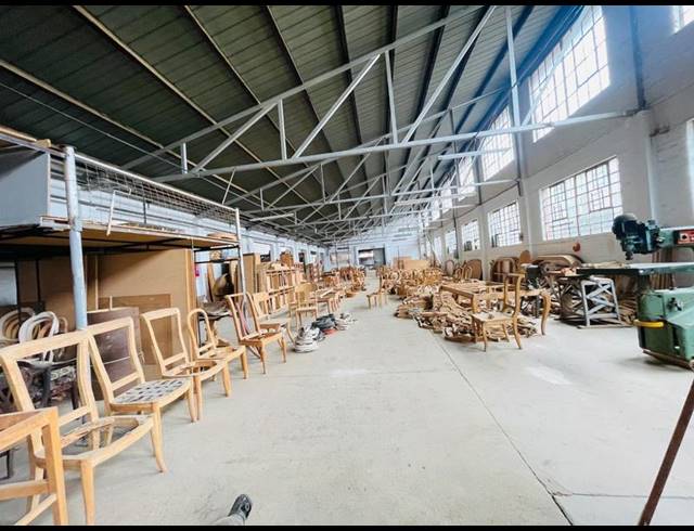 INDUSTRIAL FOR SALE IN HERIOTDALE